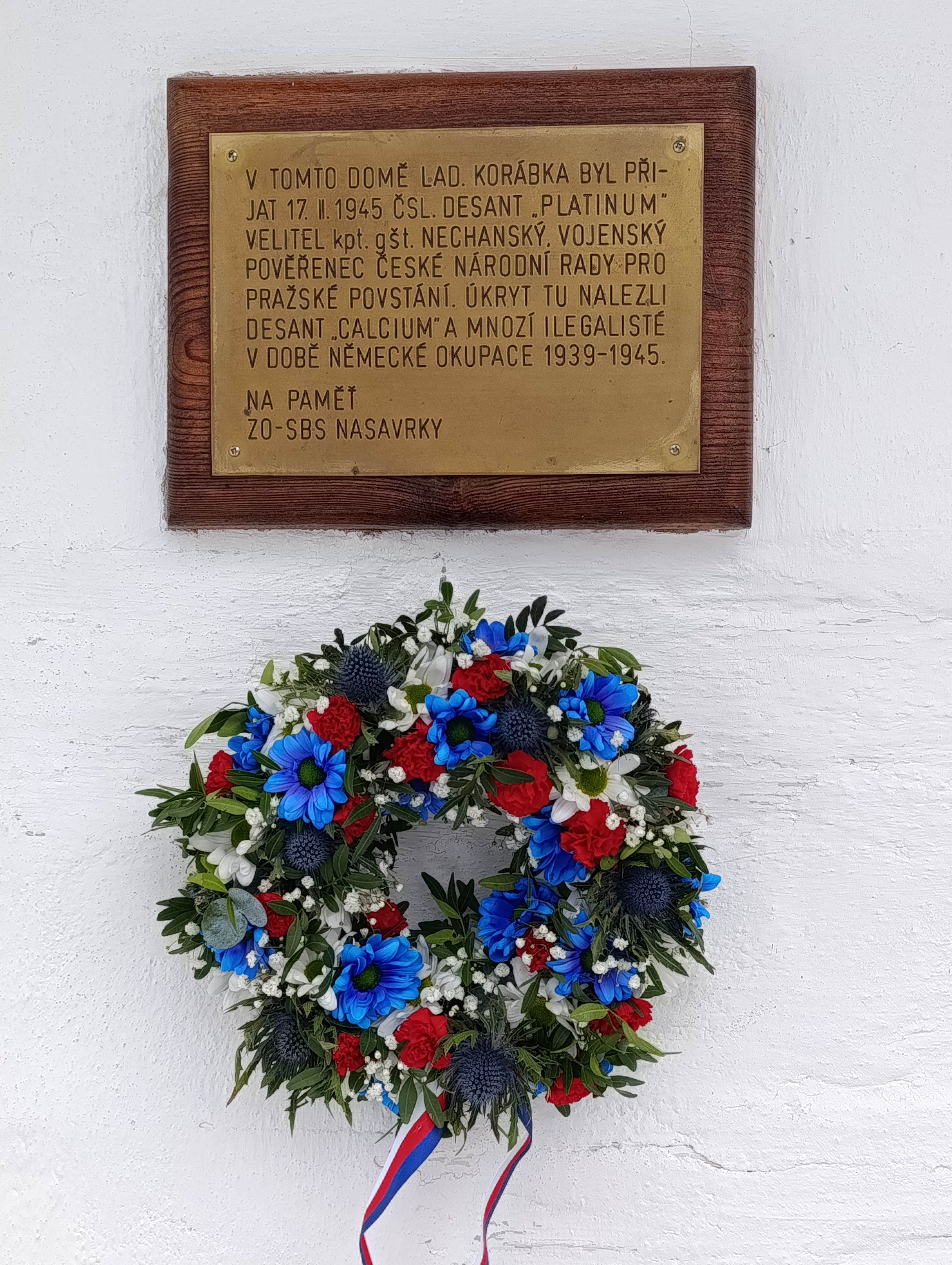 S odvahou seskočit, s věrností vytrvat